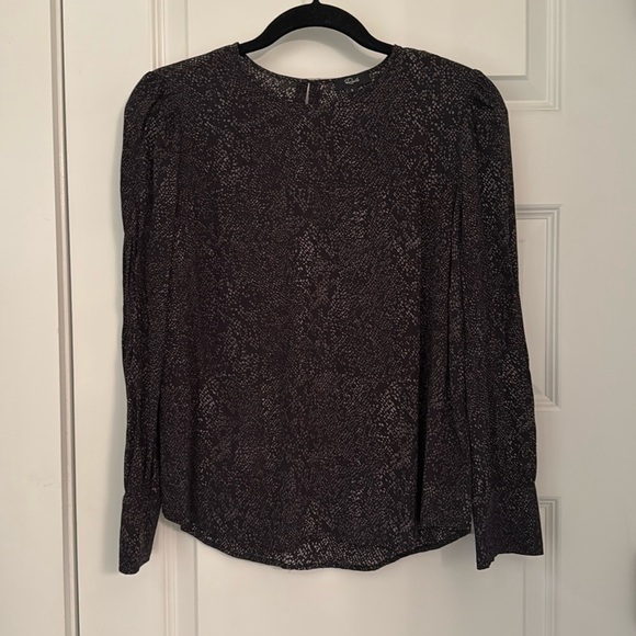 Rails Roslyn Slate Python Women’s Long Sleeve Blouse - Picture 3 of 15